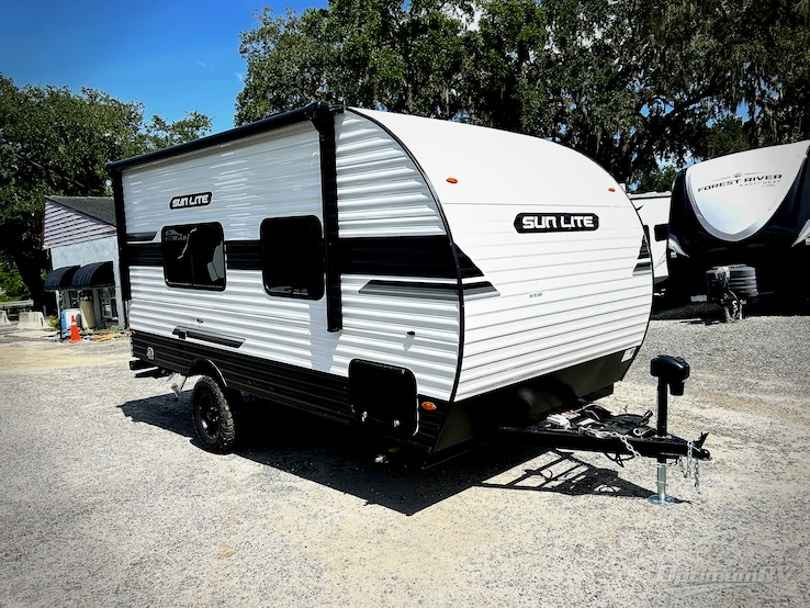 2026 Sunset Park Sun Lite 18RD RV Photo 1