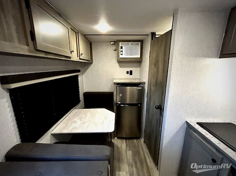 2026 Sunset Park Sun Lite LTD 13BD RV Photo 2