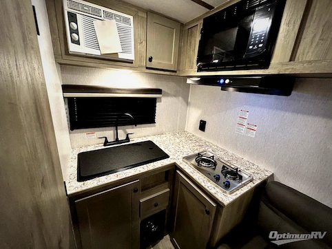 2026 Sunset Park Sun Lite LTD 13MJ RV Photo 4
