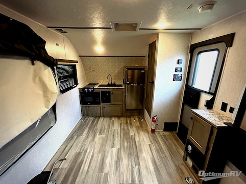 2026 Sunset Park Sun Lite 14TH RV Photo 3
