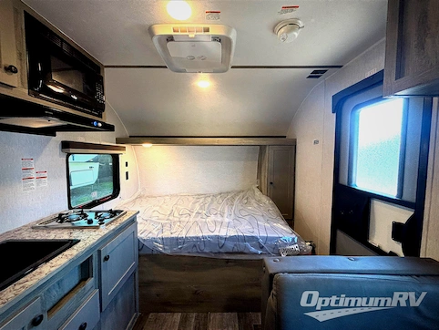 2026 Sunset Park Sun Lite LTD 13BD RV Photo 3