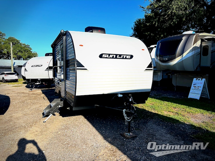 2026 Sunset Park Sun Lite LTD 13BD RV Photo 1