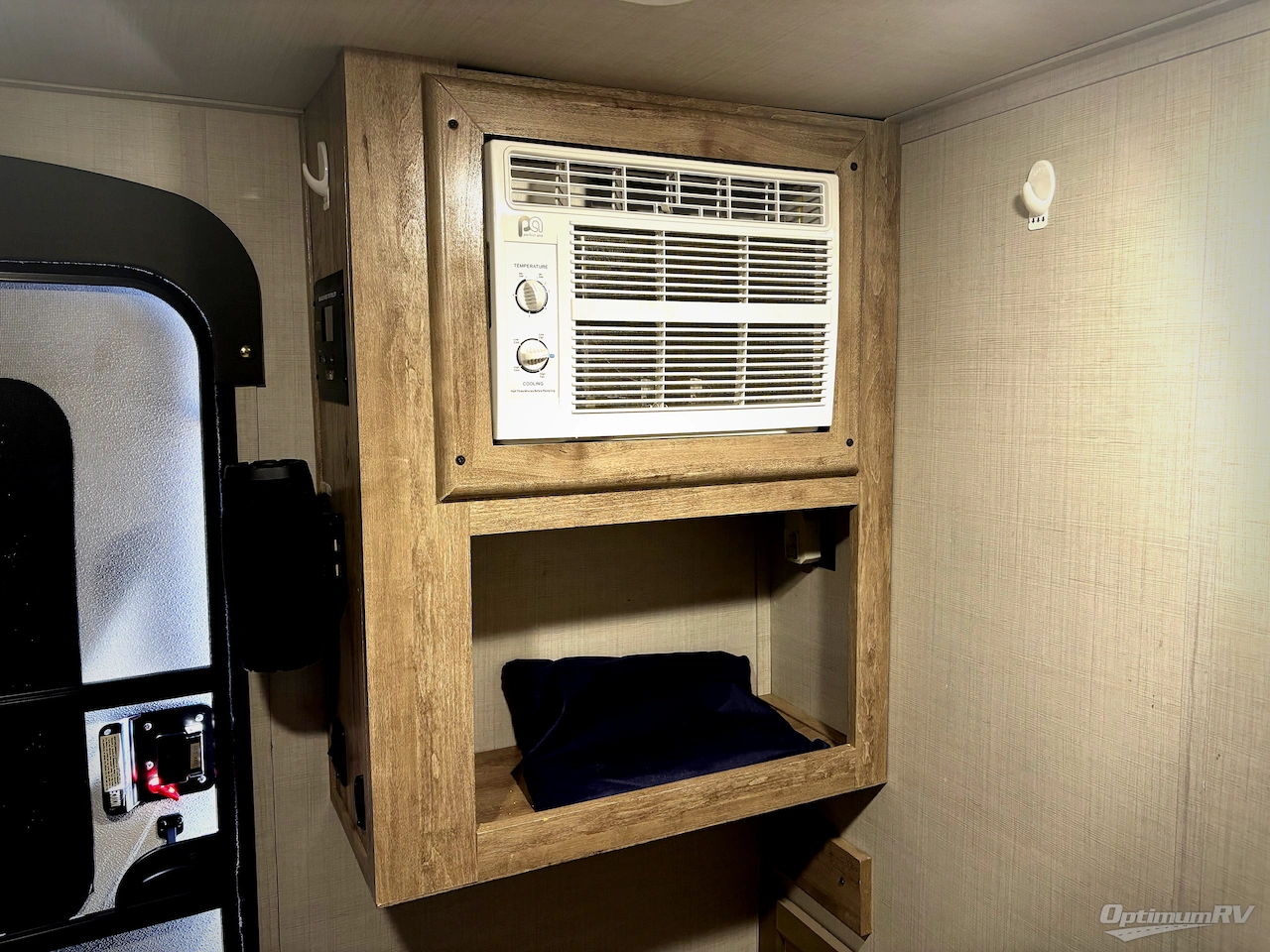 2024 Gulf Stream Trail Boss 1090K Photo 6