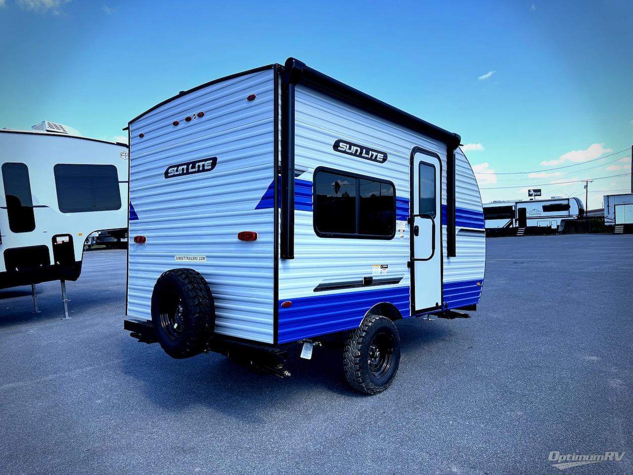 2026 Sunset Park Sun Lite LTD 13BD Photo 2