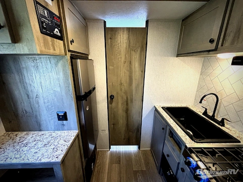 2026 Sunset Park Sun Lite 14RB RV Photo 2