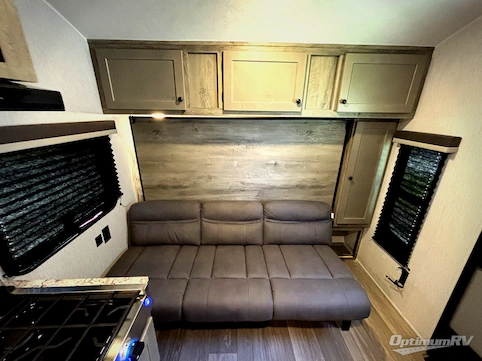 2026 Sunset Park Sun Lite 14RB RV Photo 3