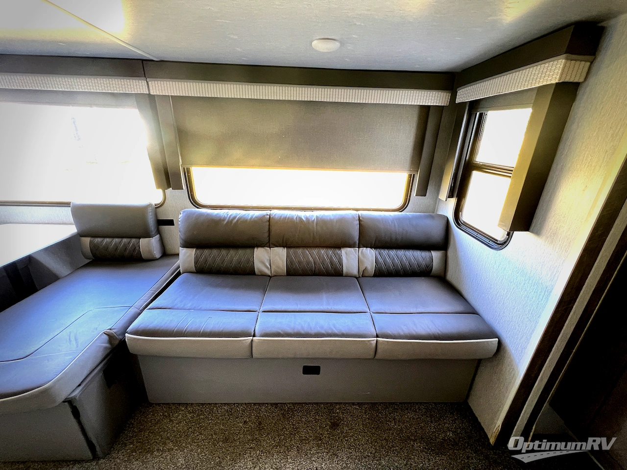 2022 Forest River Wildwood 33TS Photo 7