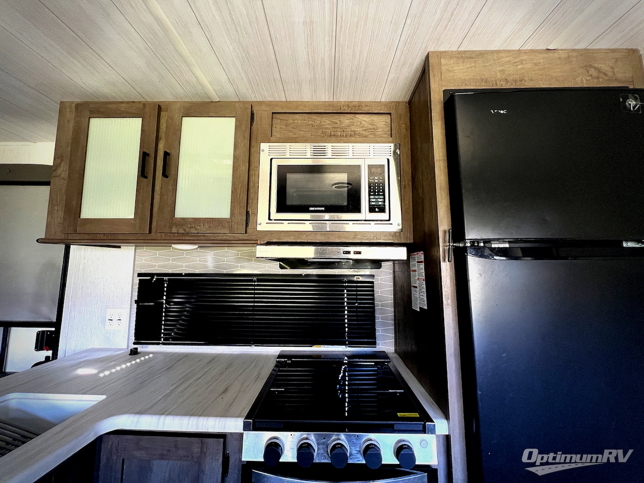 2022 Forest River Wildwood 33TS Photo 12