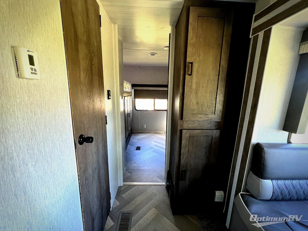 2022 Forest River Wildwood 33TS Photo 14