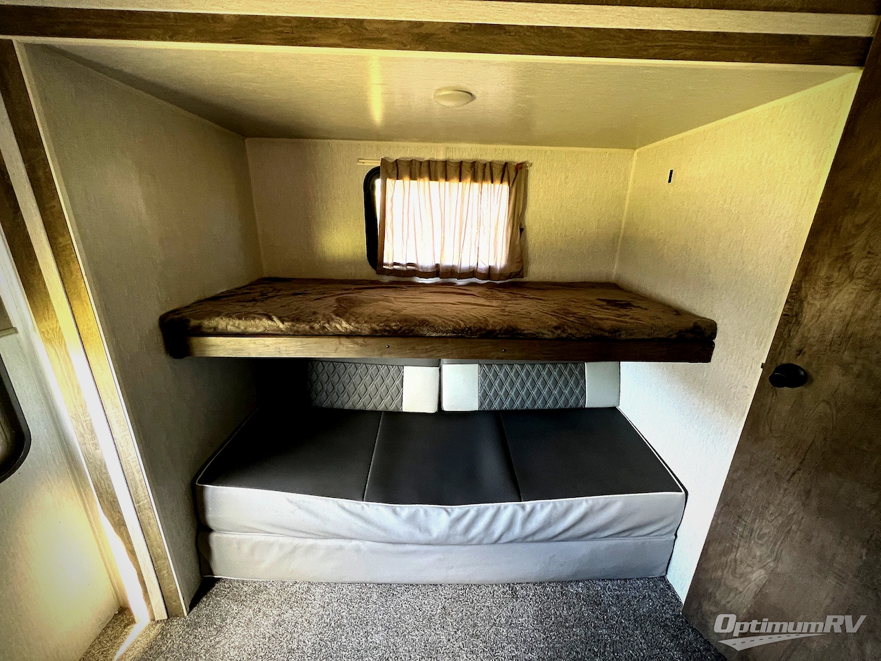 2022 Forest River Wildwood 33TS Photo 16