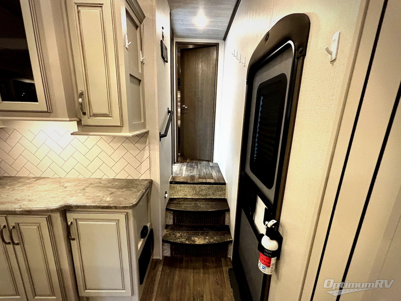 2021 Keystone Cougar Half-Ton 30RLS Photo 7