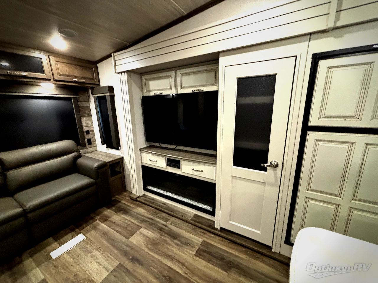 2021 Keystone Cougar Half-Ton 30RLS Photo 16