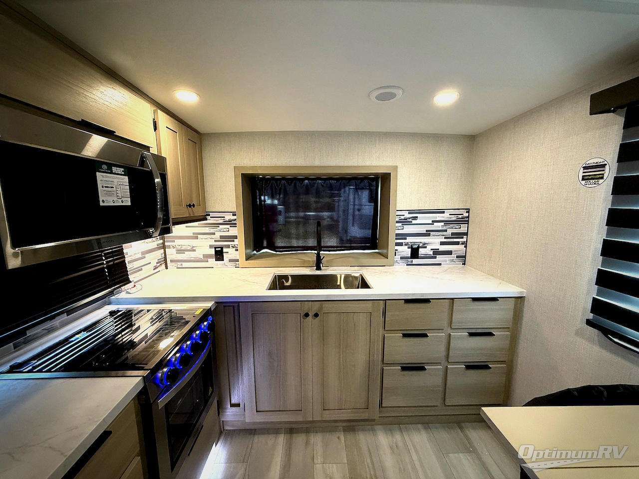 2026 Forest River Wildcat 37GALLEY Photo 11