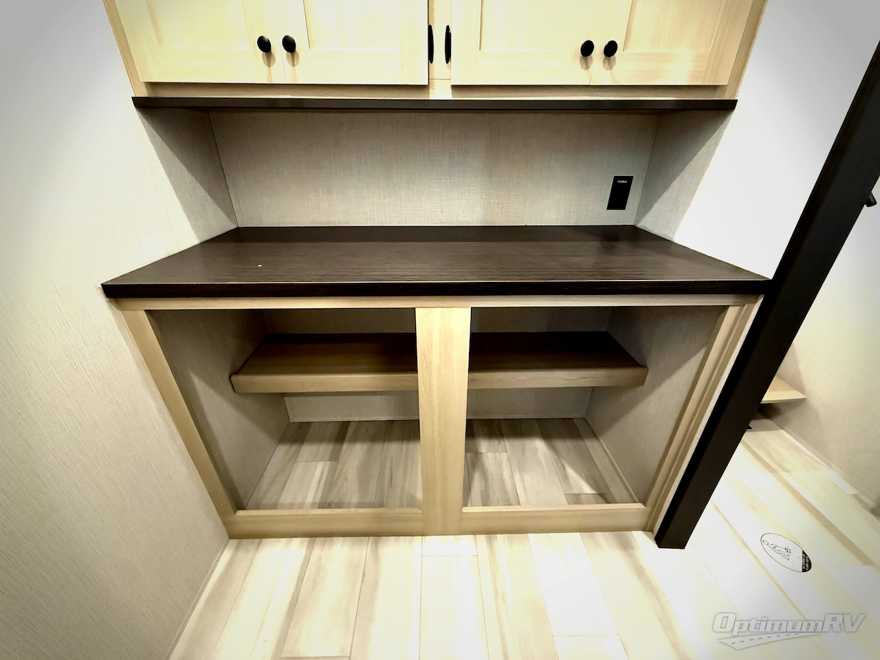 2026 Forest River Wildcat 37GALLEY Photo 17