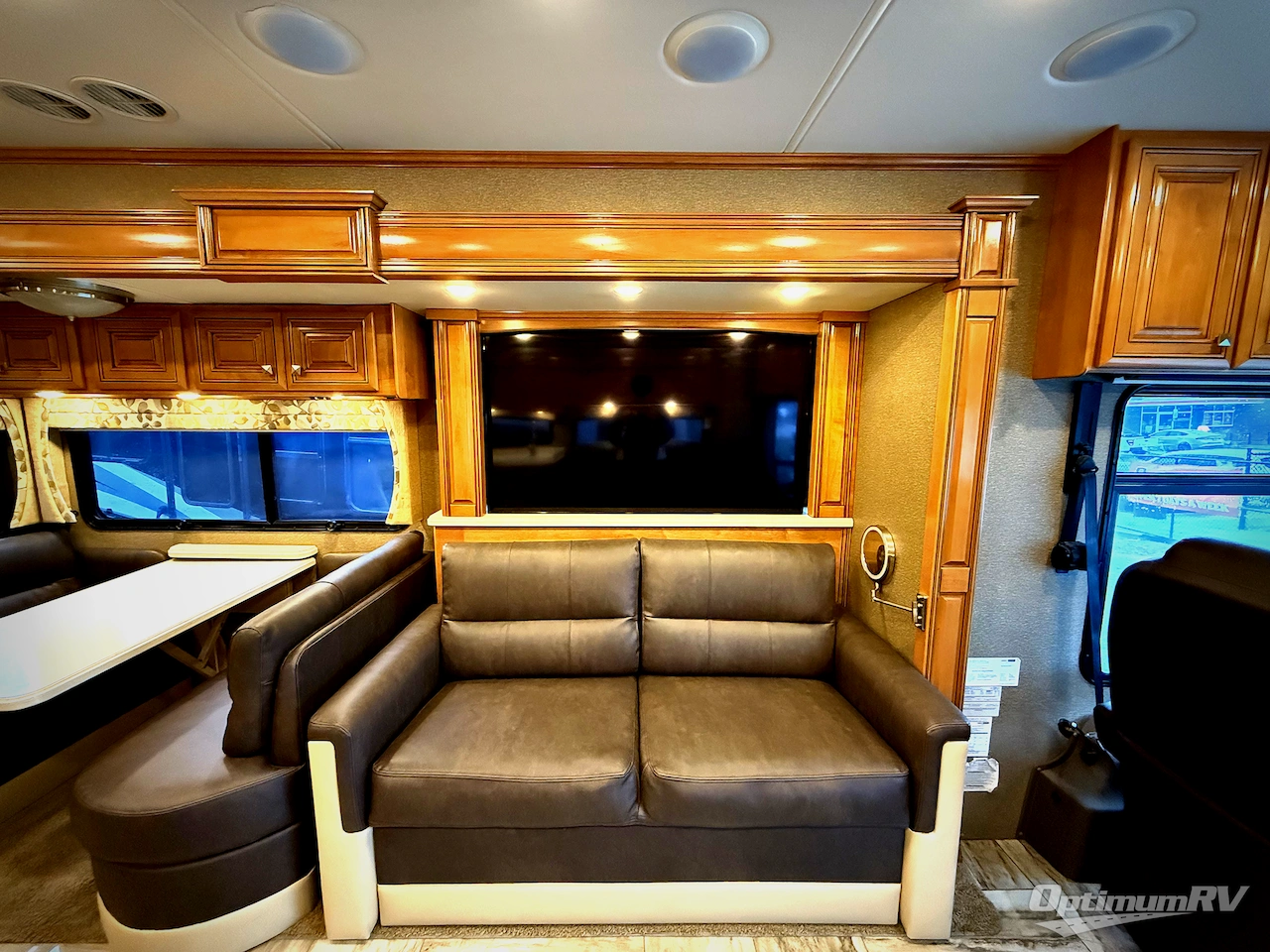 2016 Thor Venetian A40 Photo 6