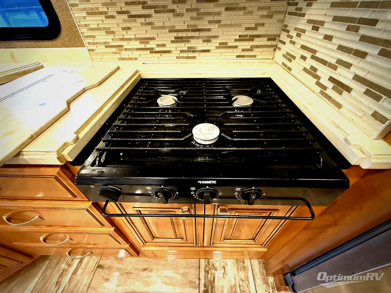 2016 Thor Venetian A40 Photo 10