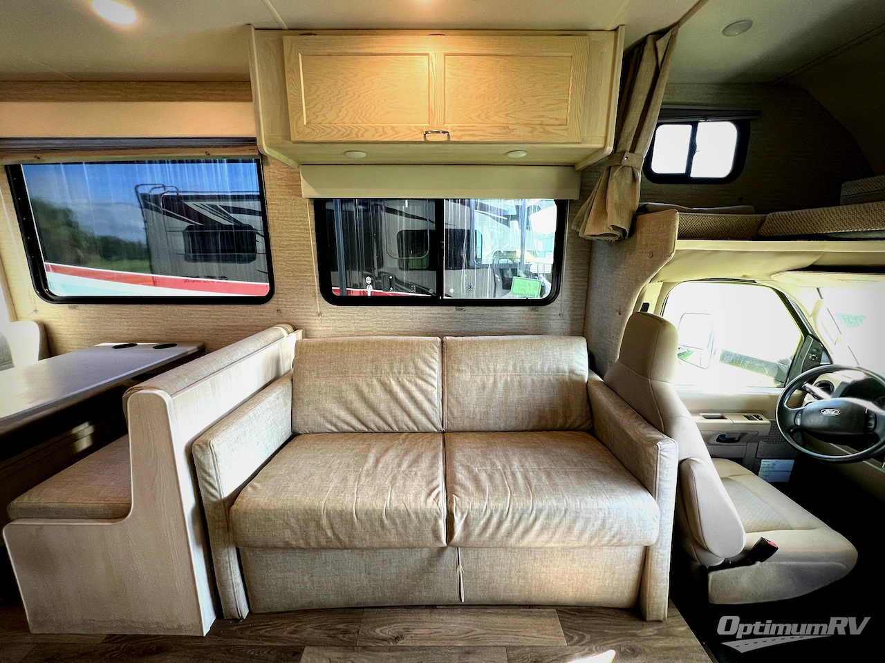 2021 Winnebago Outlook 25J Photo 9