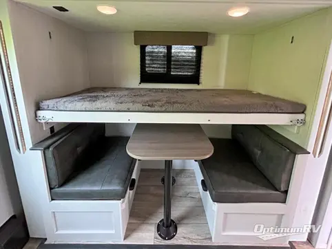 2022 Dutchmen Astoria 3203BH RV Photo 3