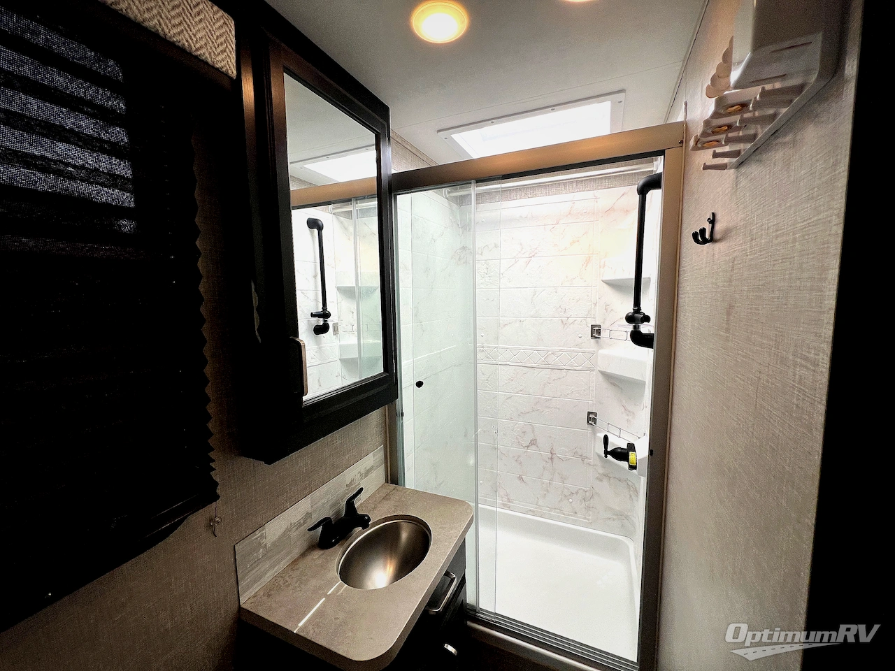 2023 Entegra Odyssey 27U Photo 21