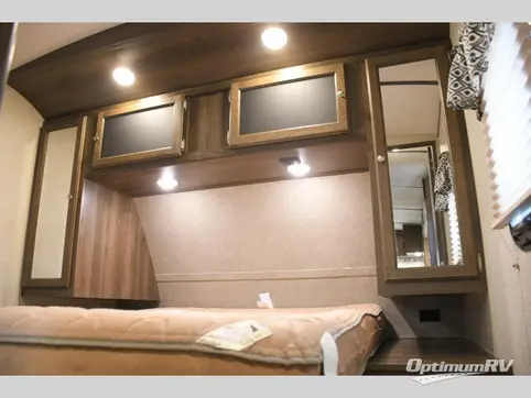 2017 Keystone Premier Ultra Lite 24RKPR RV Photo 3