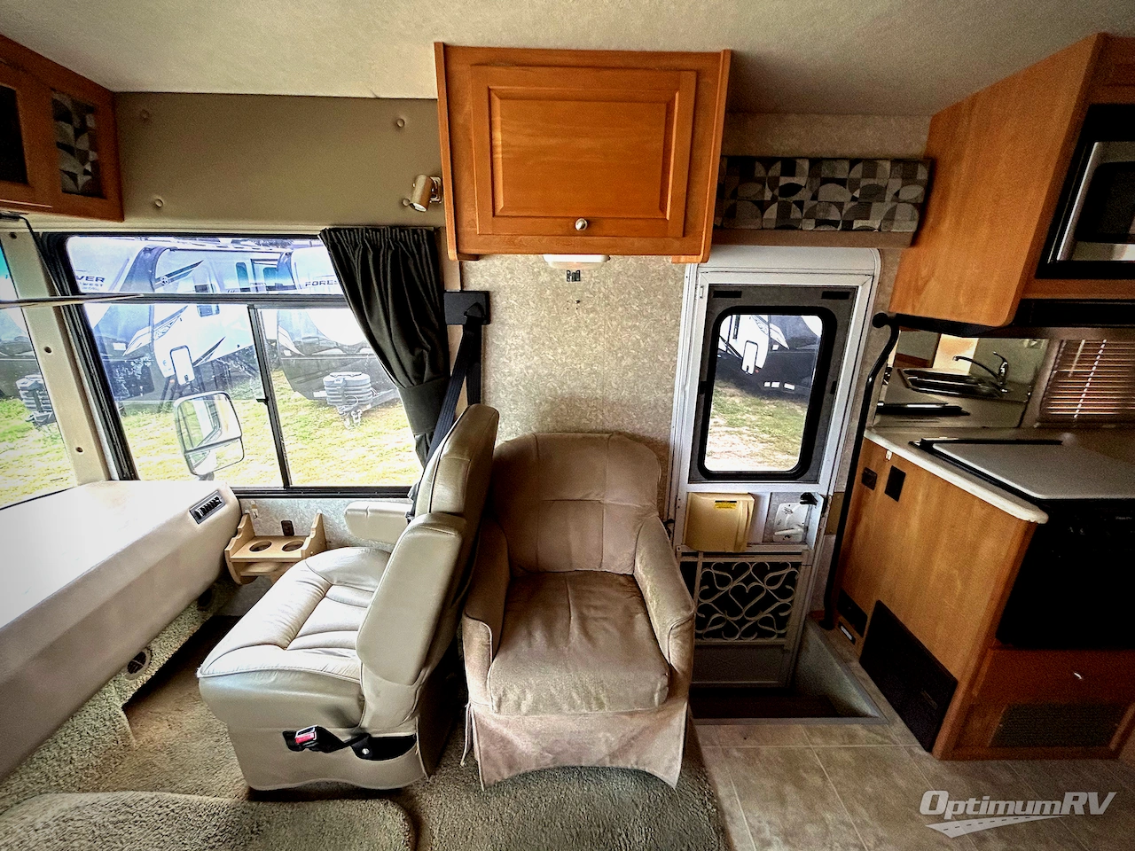 2009 Winnebago Vista 26P Photo 11