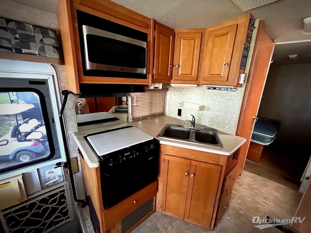 2009 Winnebago Vista 26P Photo 12