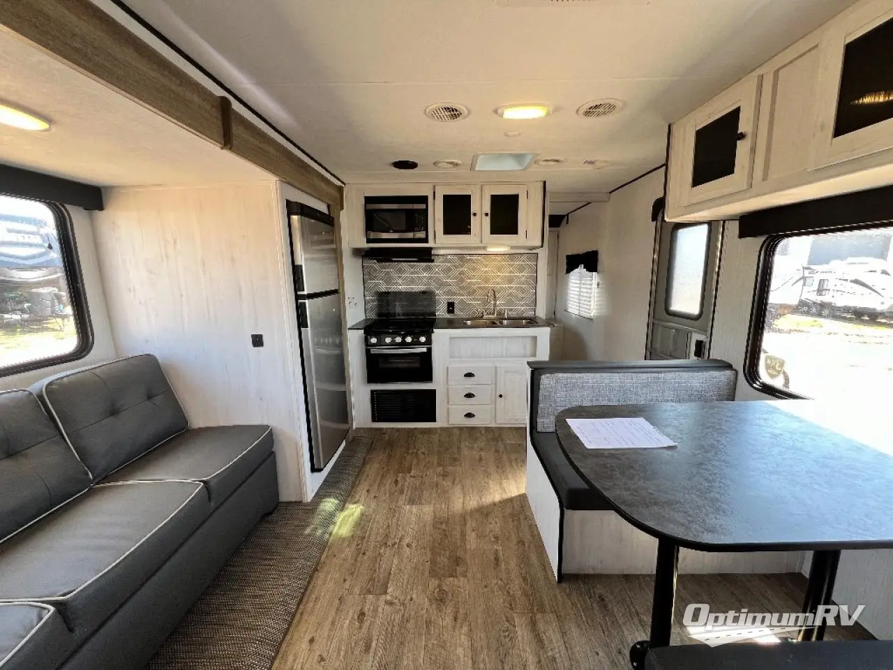 2021 Heartland Trail Runner 261BHS Photo 5