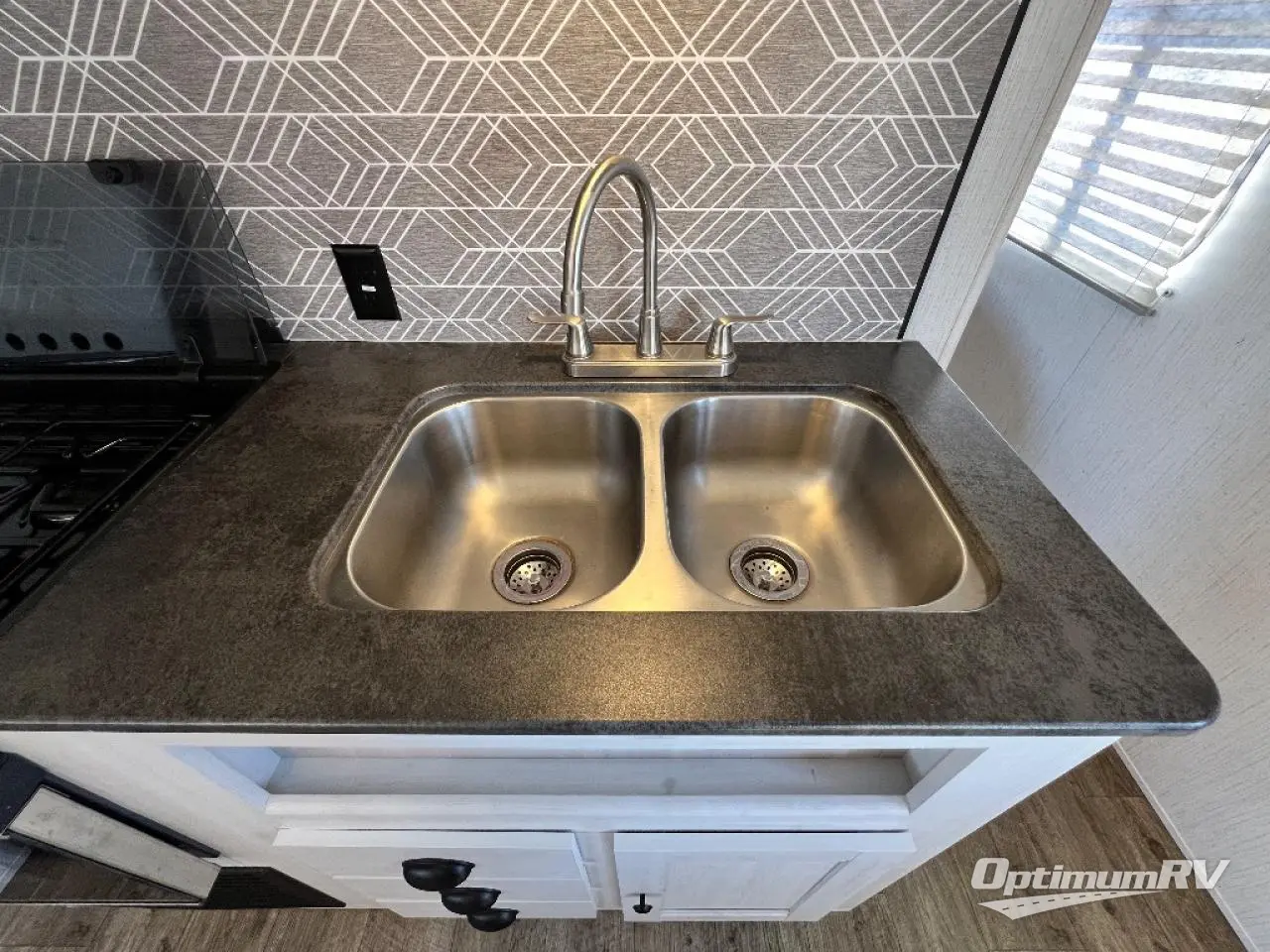 2021 Heartland Trail Runner 261BHS Photo 8