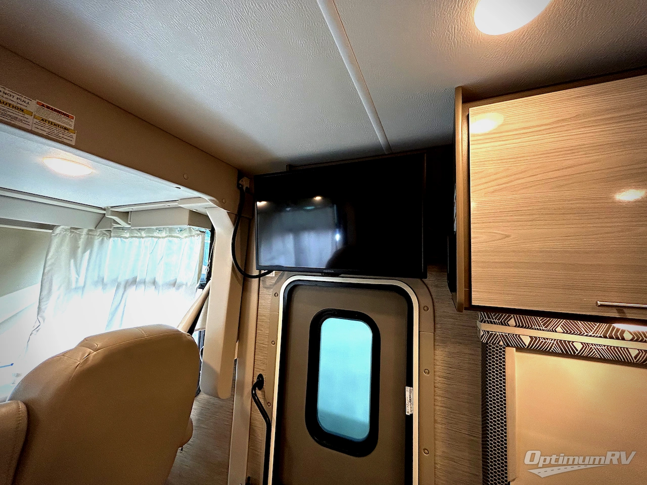 2023 Thor Axis 24.3 Photo 9