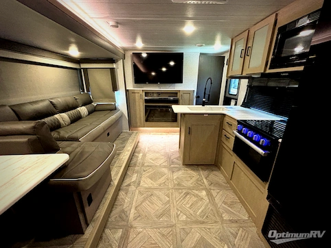 2024 Forest River Wildwood X-Lite 273QBXL RV Photo 2