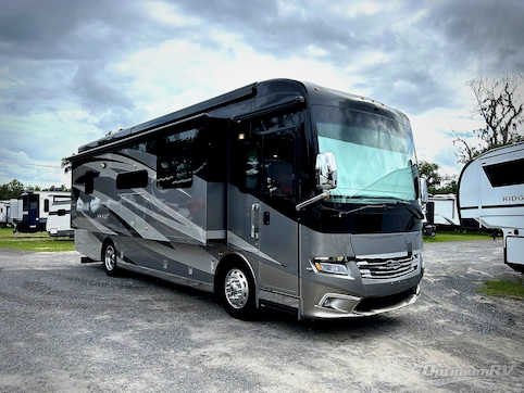 Used 2018 Newmar New Aire 3343 Featured Photo