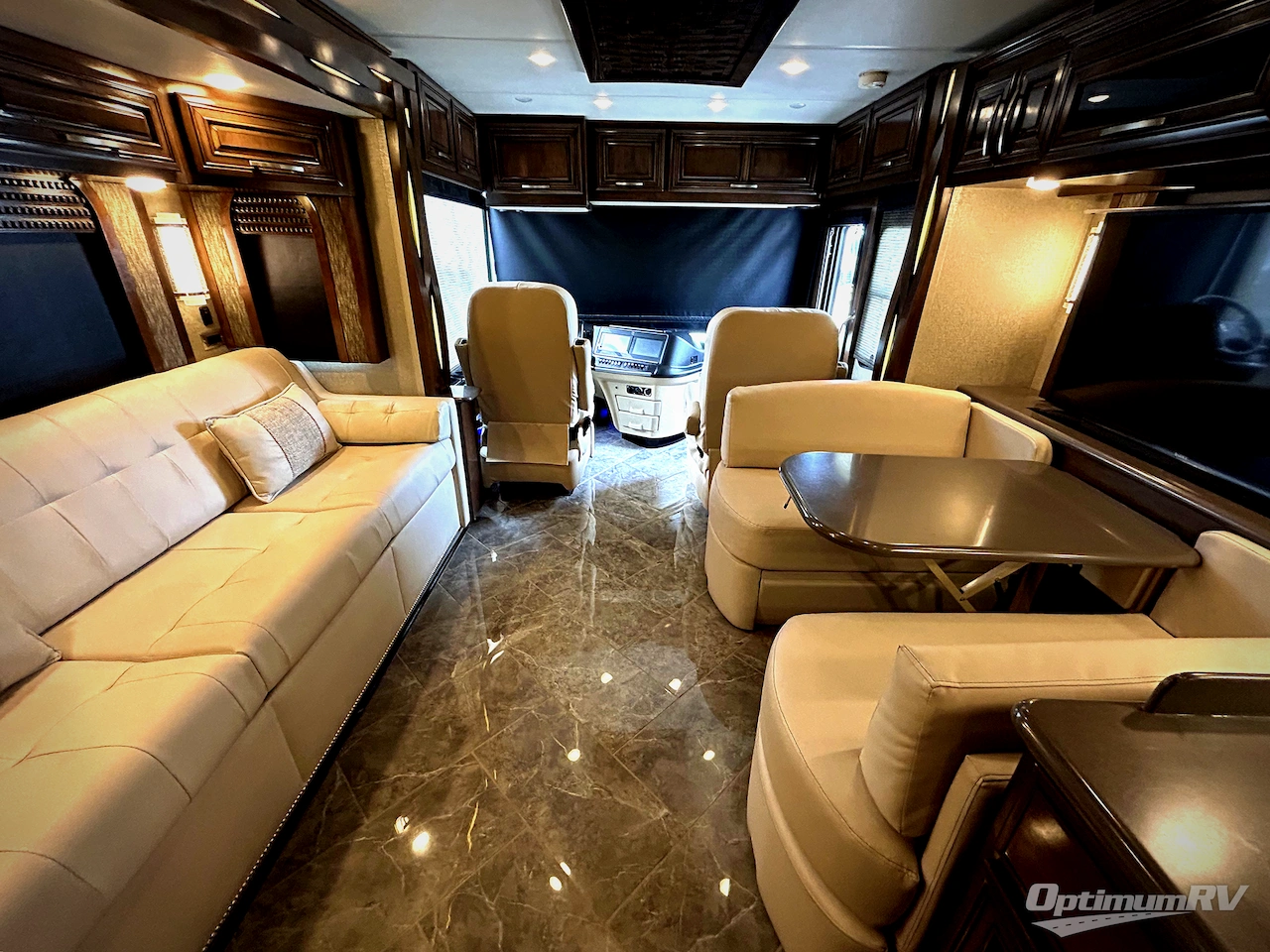 2018 Newmar New Aire 3343 Photo 5