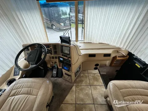 2006 Winnebago Journey 39 K RV Photo 2