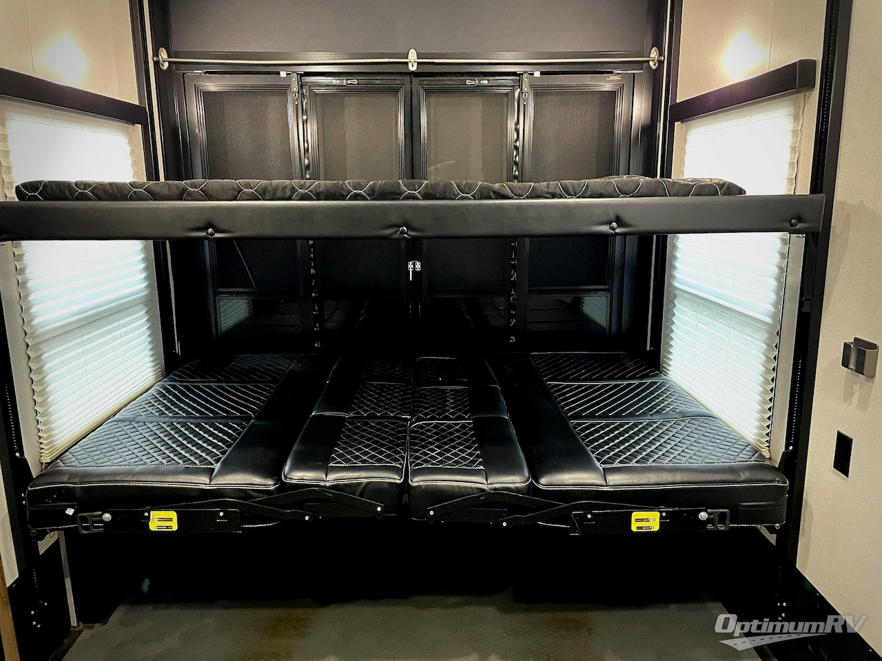 2020 Keystone Fuzion 430 Photo 4