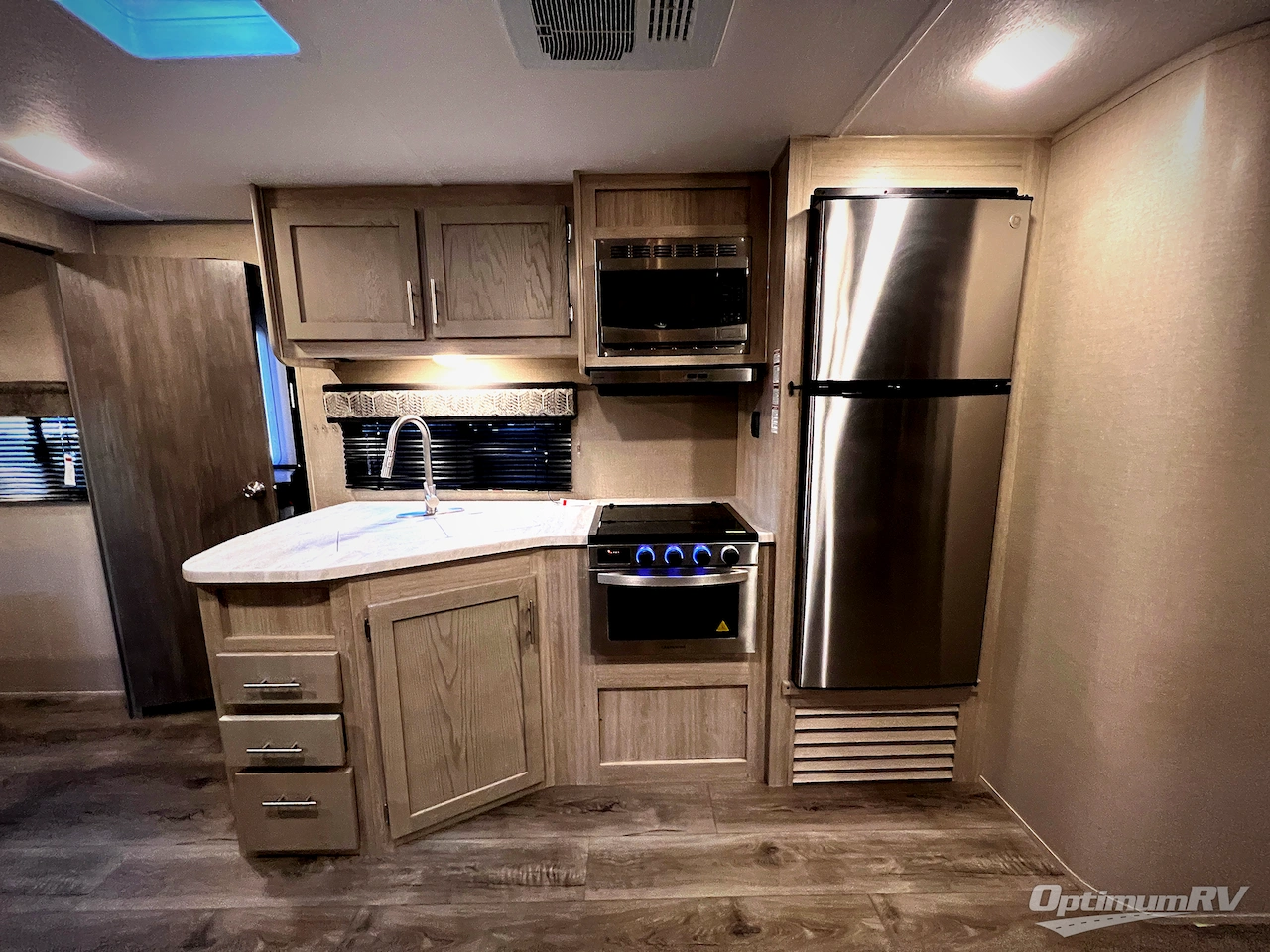 2022 Coachmen Catalina Legacy 323BHDSCK Photo 17