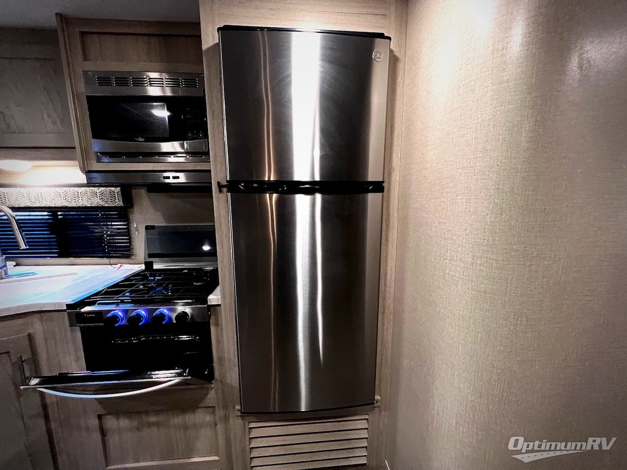 2022 Coachmen Catalina Legacy 323BHDSCK Photo 22