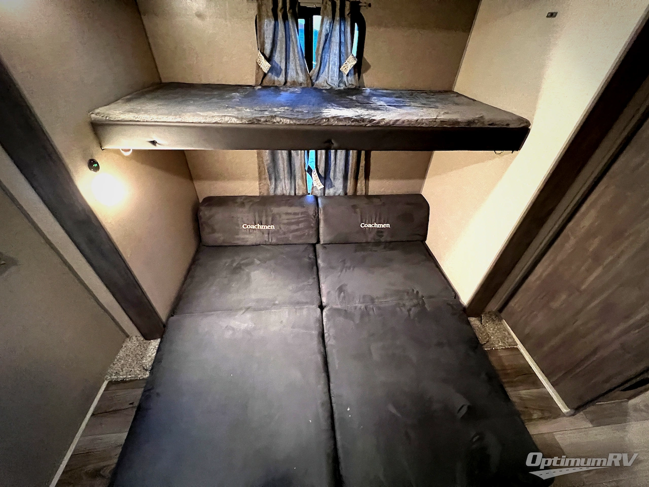 2022 Coachmen Catalina Legacy 323BHDSCK Photo 32