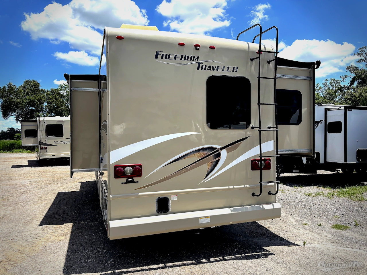 2019 Thor Freedom Traveler A27 Photo 3
