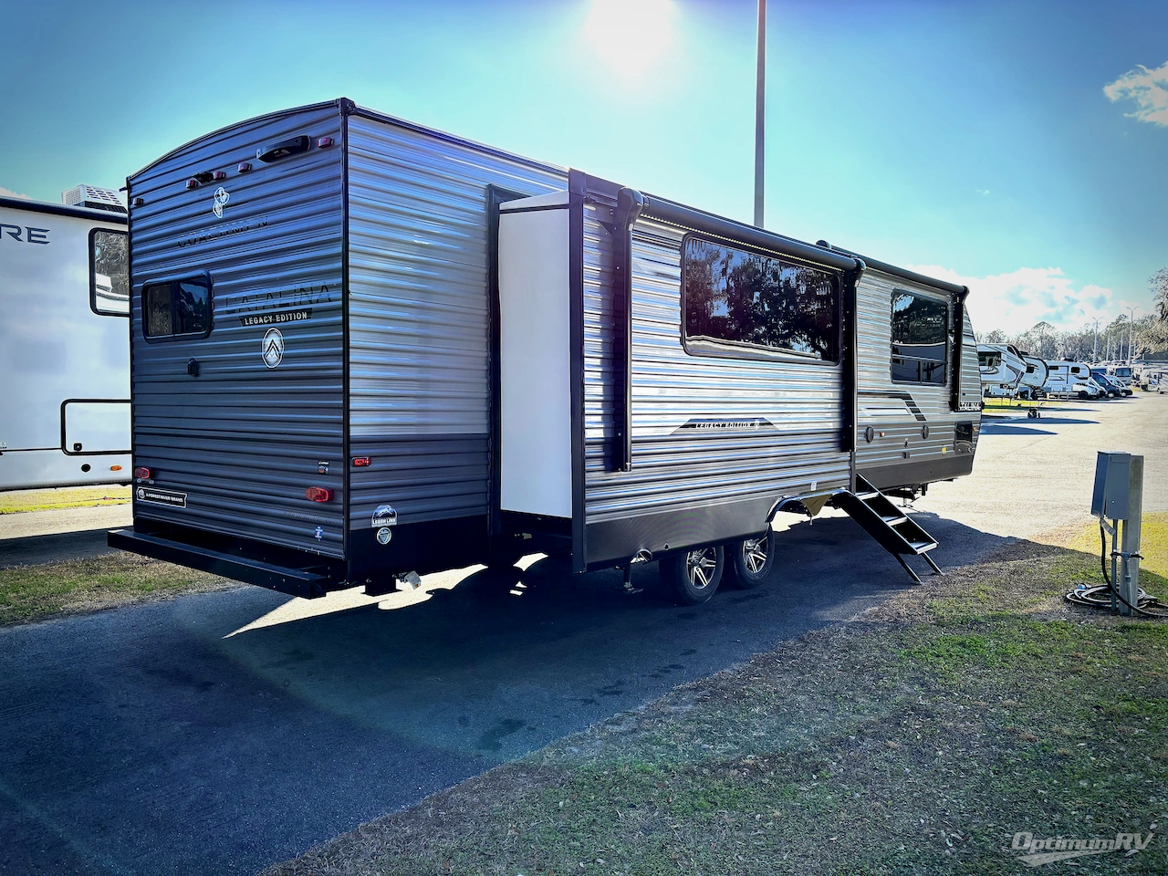 2026 Coachmen Catalina Legacy Edition 323MAZE Photo 2