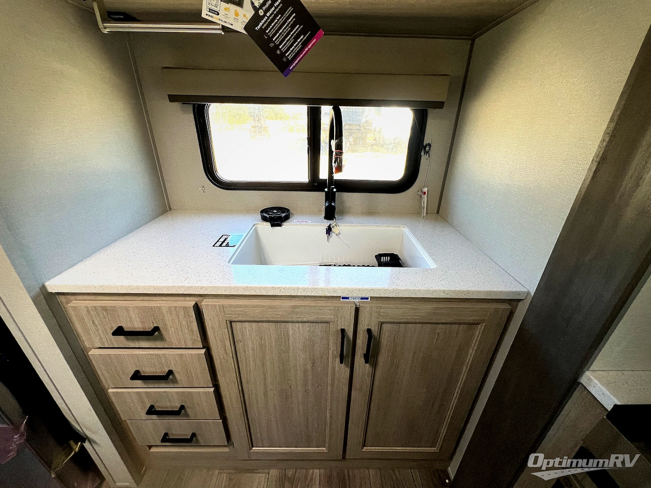 2026 Coachmen Catalina Legacy Edition 323MAZE Photo 7