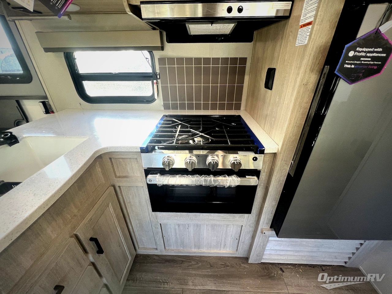 2026 Coachmen Catalina Legacy Edition 343BHTS Photo 10