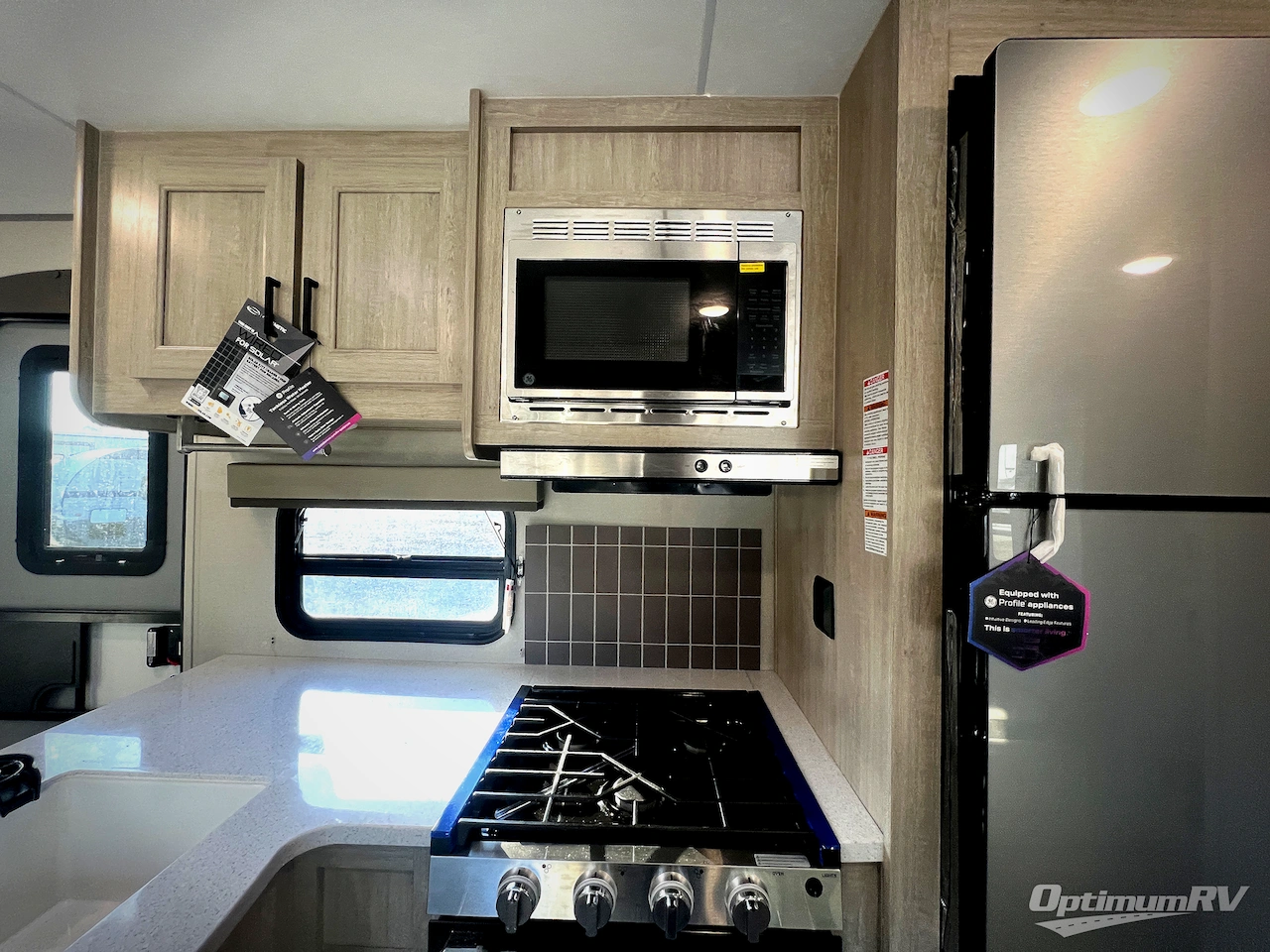 2026 Coachmen Catalina Legacy Edition 343BHTS Photo 11