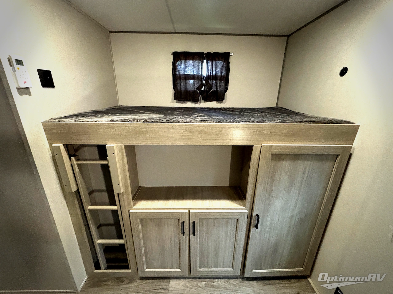 2026 Coachmen Catalina Legacy Edition 343BHTS Photo 22