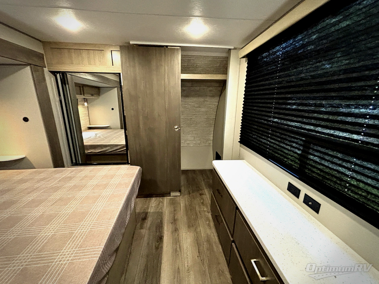 2026 Coachmen Catalina Legacy Edition 343BHTS Photo 7