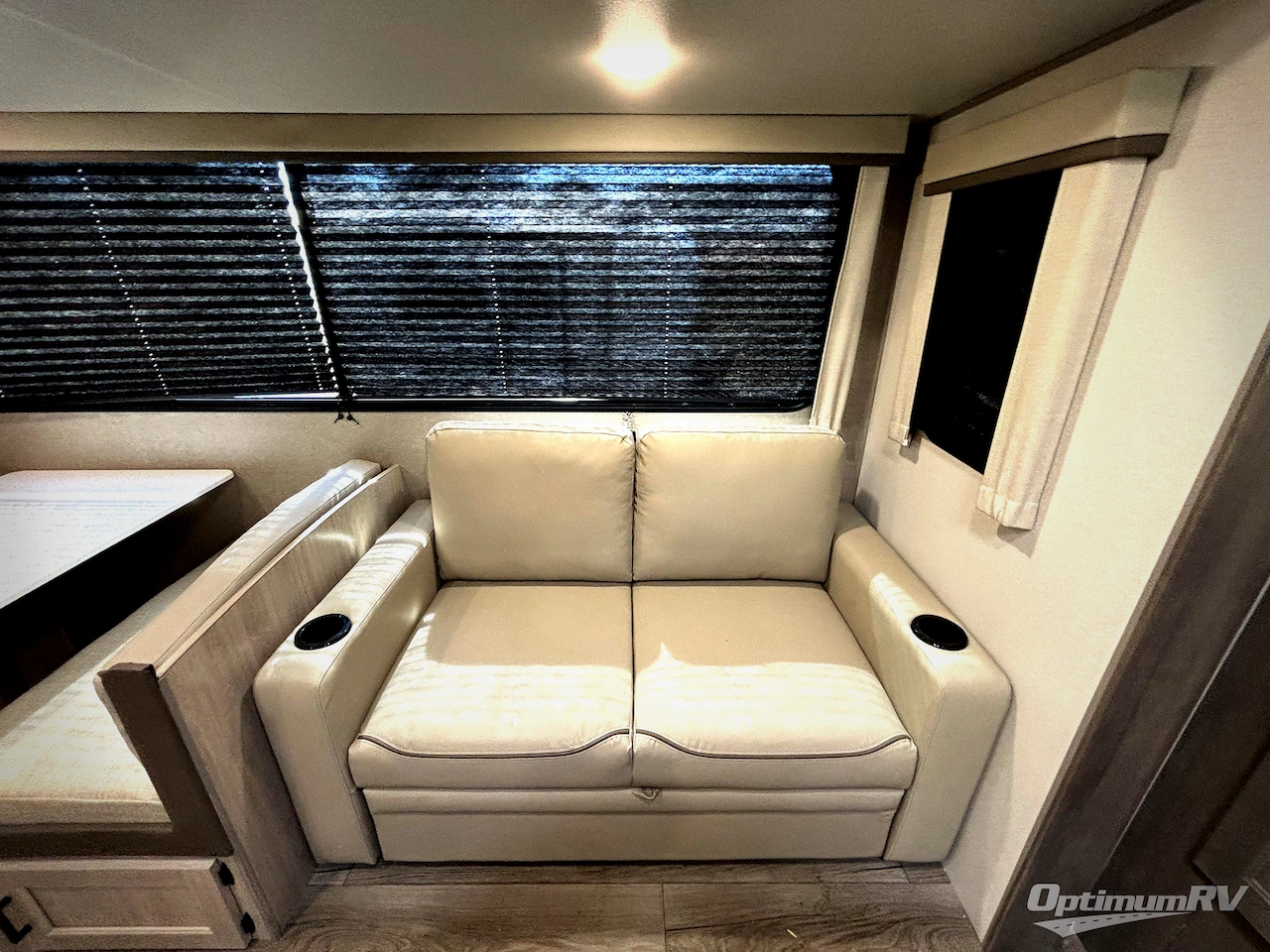 2026 Coachmen Catalina Legacy Edition 343BHTS Photo 14