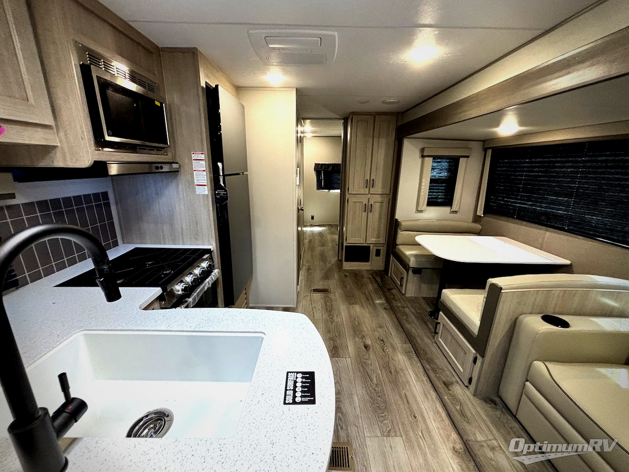 2026 Coachmen Catalina Legacy Edition 343BHTS Photo 4