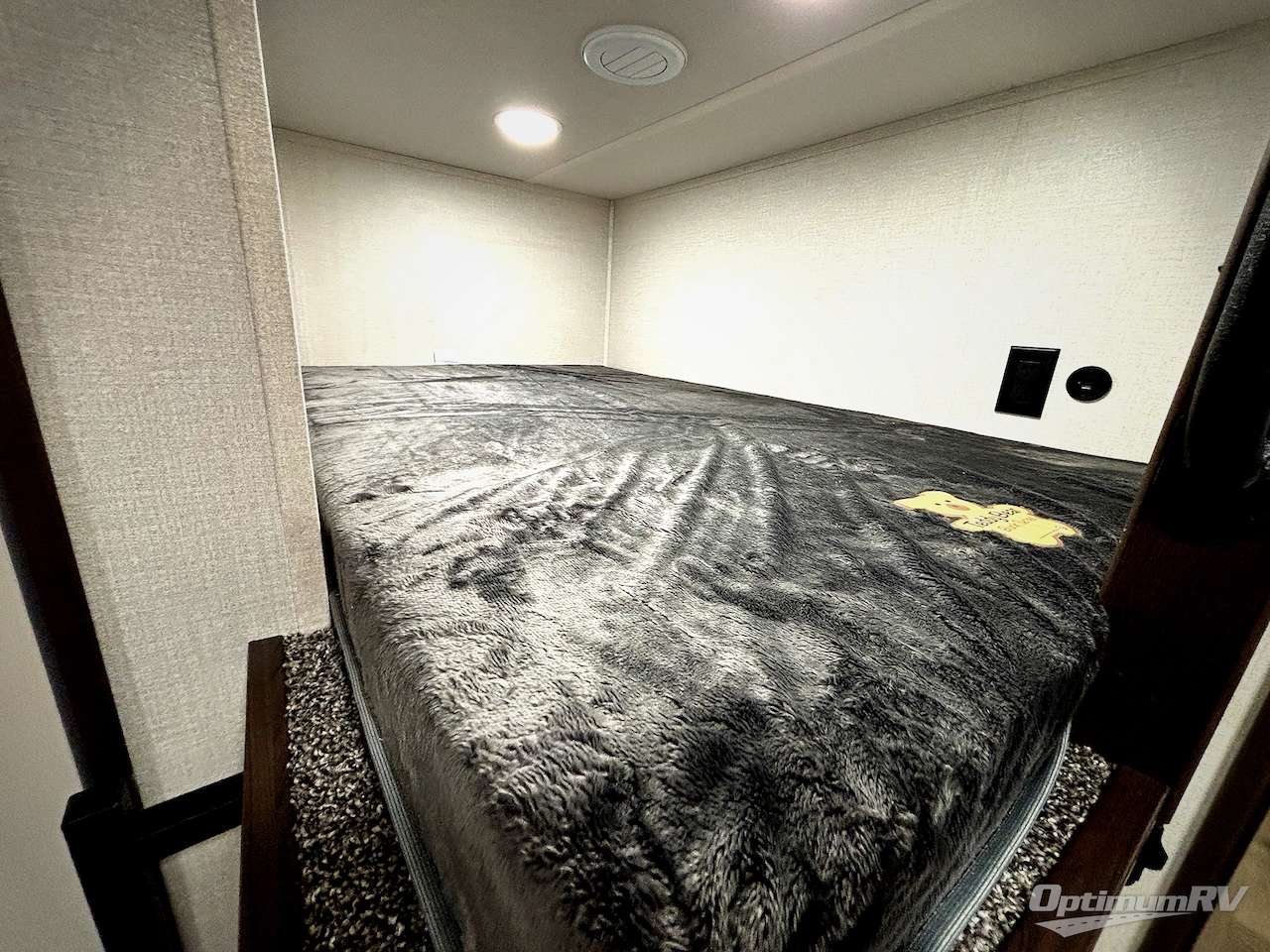 2027 Forest River Cedar Creek 381MUD Photo 12