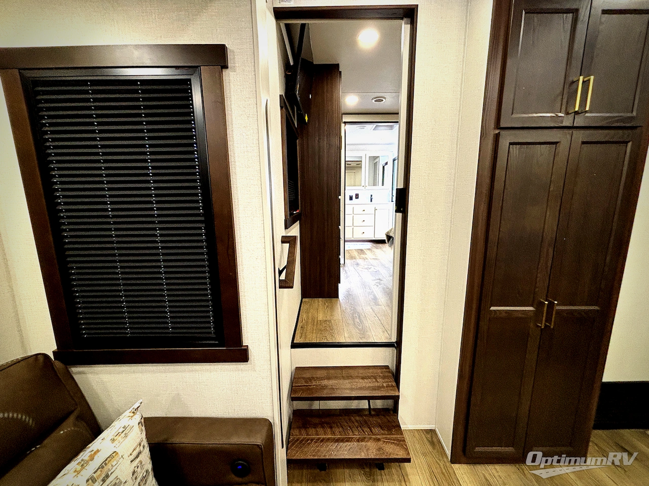 2027 Forest River Cedar Creek 381MUD Photo 20