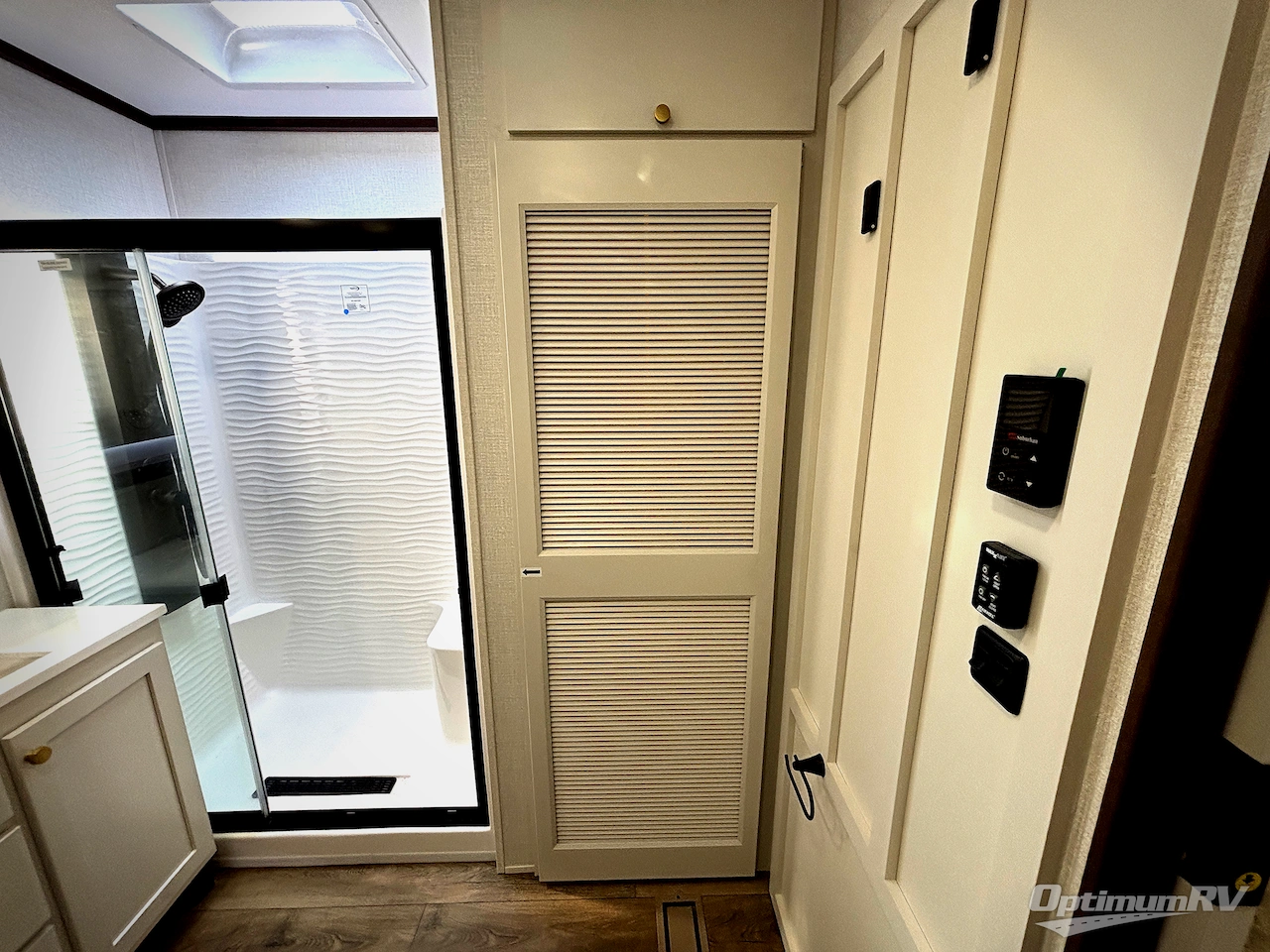 2027 Forest River Cedar Creek 398FL Photo 22