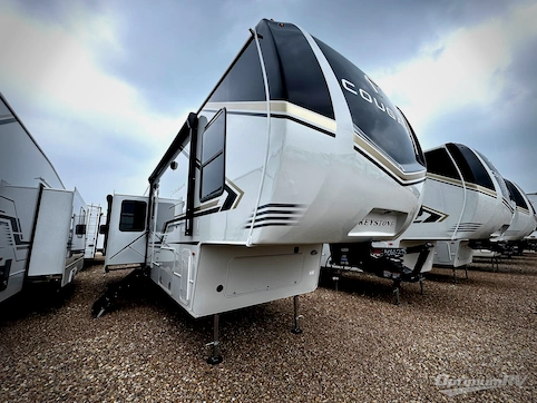 New 2026 Keystone RV Cougar 316RLS Featured Photo